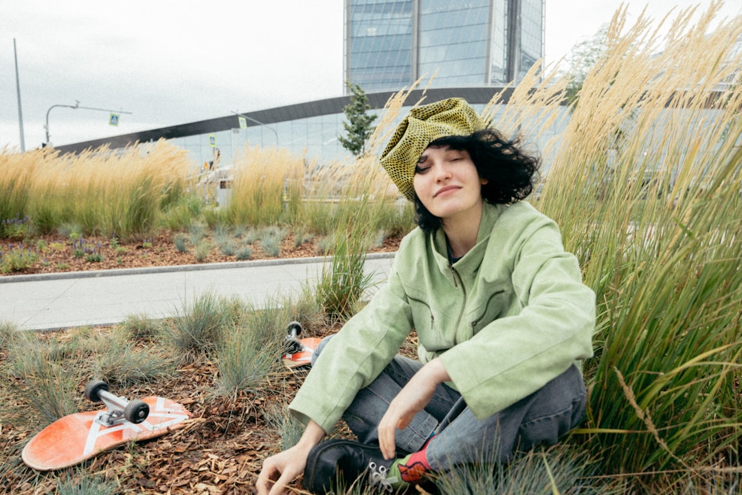 Discover the Latest Fashion Trends at TrendyVaultz.com